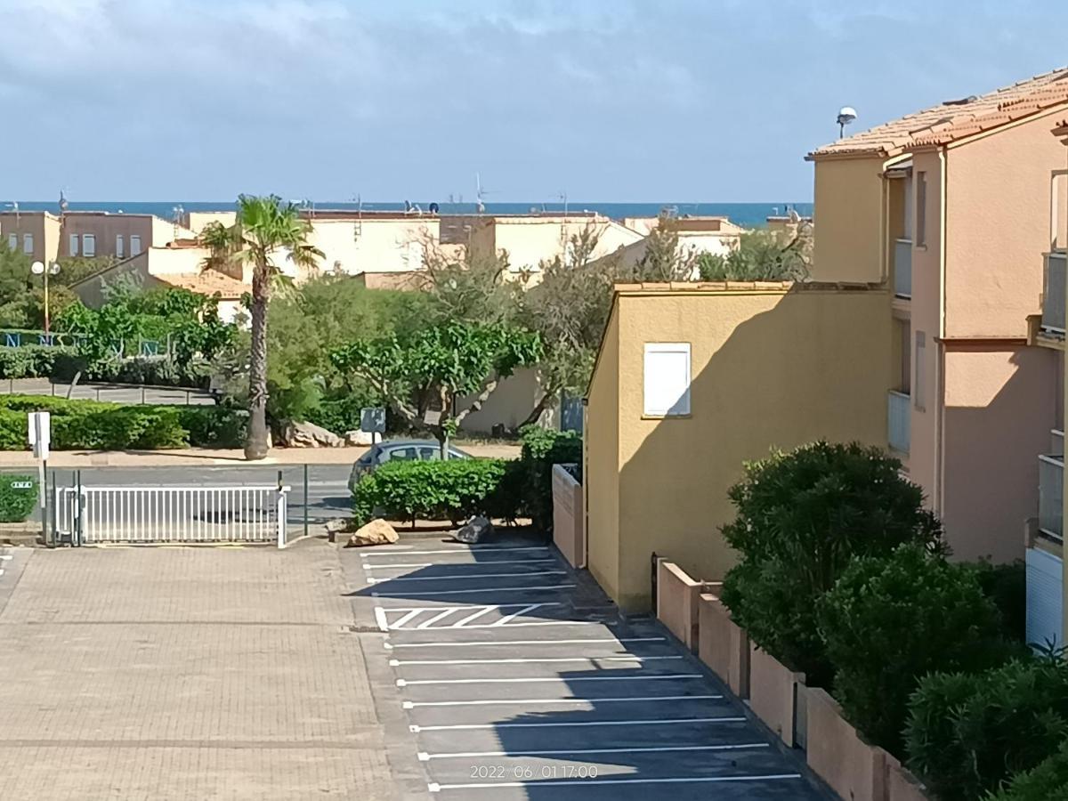 St Pierre La Mer,Appartement T2 En Residence Calme Флері Екстер'єр фото